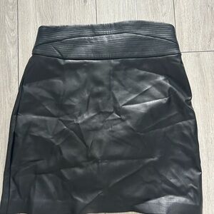 Dynamite Black Pencil Skirt